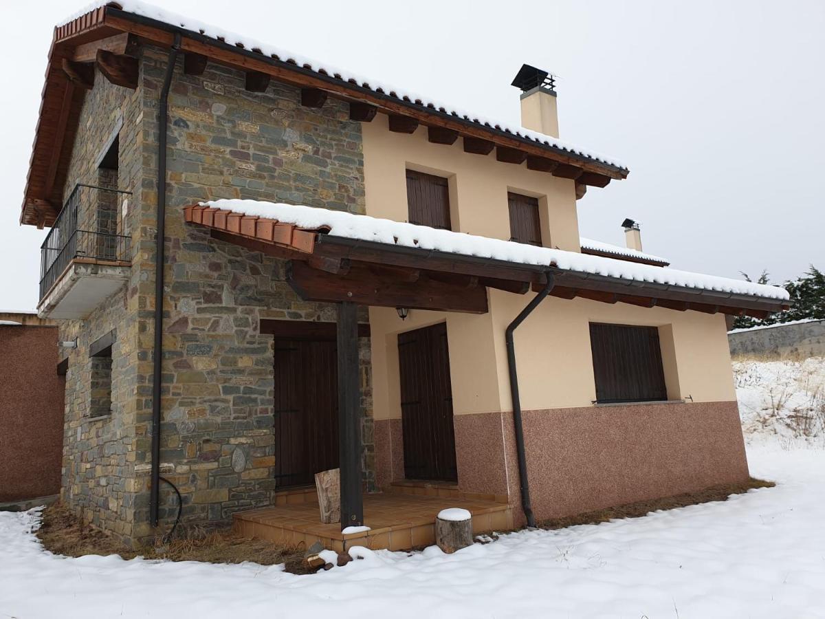 Chalet En El Pirineo De Aragon Нериль Экстерьер фото