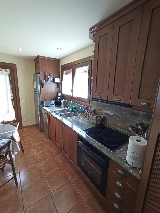 Chalet En El Pirineo De Aragon Нериль Экстерьер фото