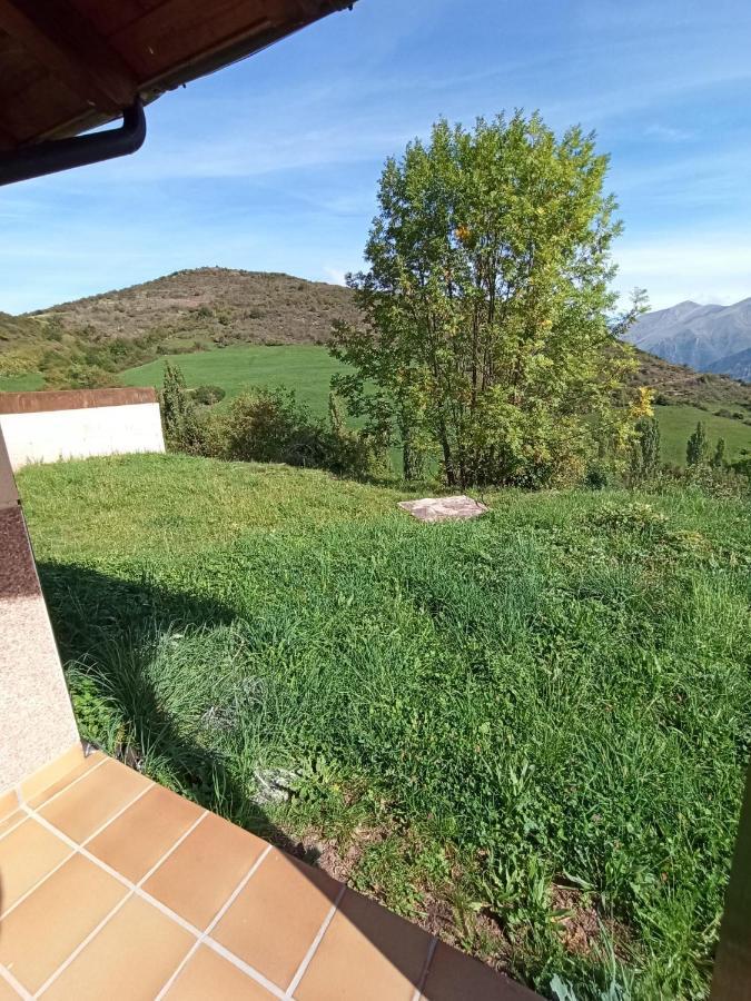 Chalet En El Pirineo De Aragon Нериль Экстерьер фото